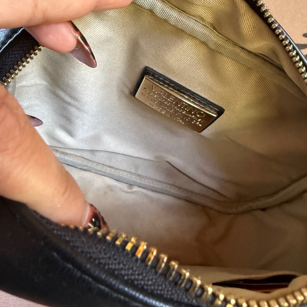 Valentino Black Leather Crossbody with Quilted V Motif - Picture 7 of 9